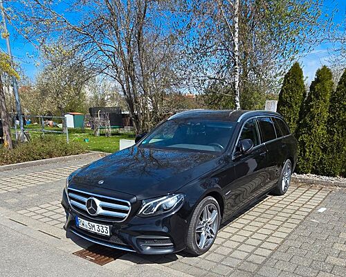 Mercedes-Benz E 400d 4MATIC T AMG Line | LED | Distronic |