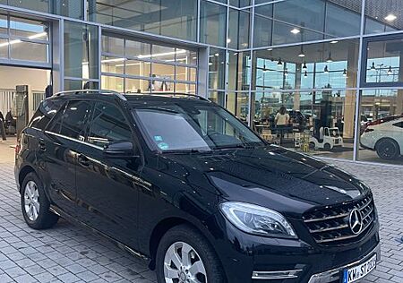 Mercedes-Benz ML 350 4MATIC -