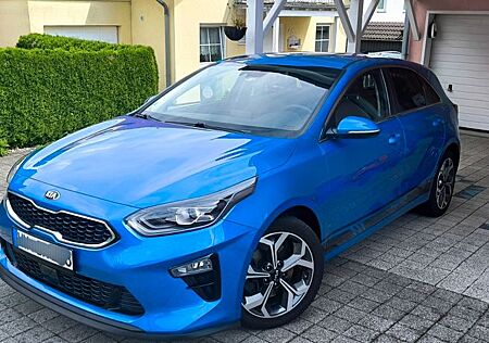 Kia Cee'd Ceed 1.4 T-GDI Spirit *Werksgarantie bis 09/2026
