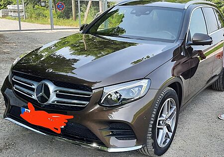 Mercedes-Benz GLC 250 d 4MATIC AMG Line Autom. AMG Line