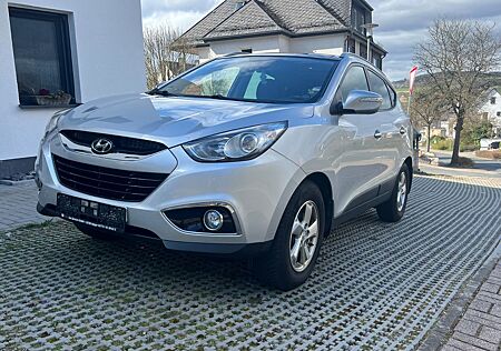 Hyundai ix35 2.0 CRDi 135 kW *ALLRAD *AHK *TÜV