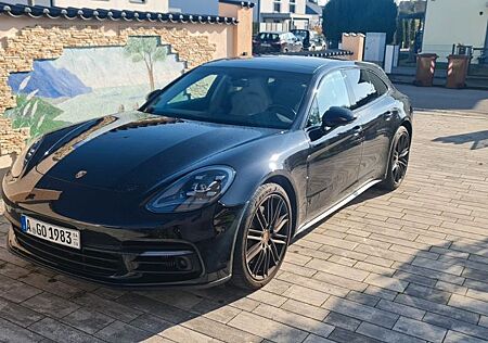 Porsche Panamera 4S Sport Turismo S, Scheckheftgepflegt