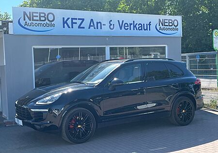 Porsche Cayenne Diesel Platinum Edition Panorama-Dach
