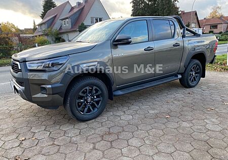 Toyota Hilux Hilux2.8 Invincible DoubleCab*Bügel+Rollo+JBL+AH