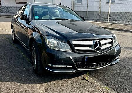 Mercedes-Benz C 180 BlueEFFICIENCY Coupé -