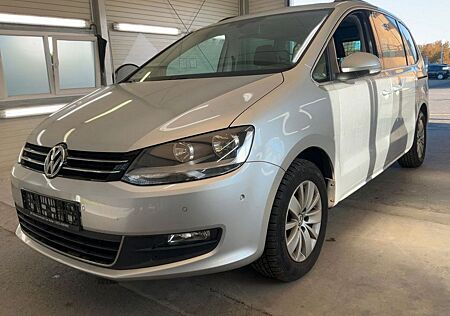 VW Sharan Volkswagen 1.4 TSI DSG BMT Comfortline-Paket