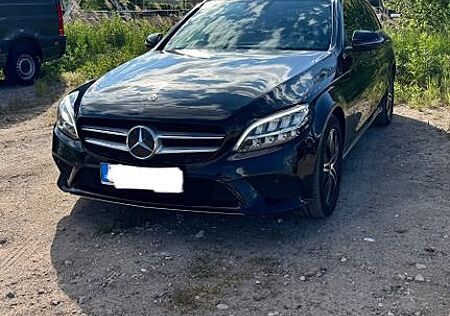 Mercedes-Benz C 220 d T Autom. -