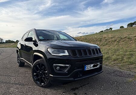 Jeep Compass 1.3 T-GDI I4 4xe S 4WD Auto S
