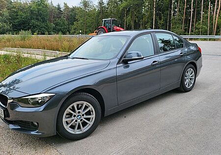 BMW 316i Gepflegt **nur 40.000km** Rentnerfahrzeug