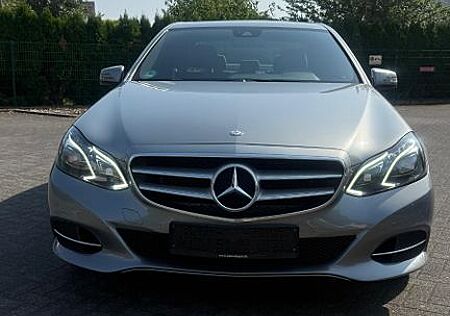Mercedes-Benz E 220 BlueTEC BlueEFF. Edition Autom. Edition