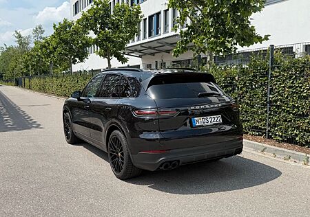 Porsche Cayenne 3.0 V6 Tiptronic *Approved Garantie*