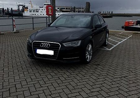 Audi A3 2.0 TDI S tronic S line 2x S line