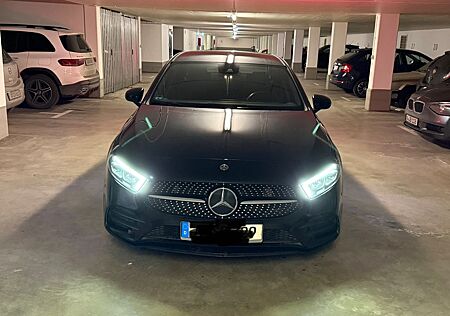 Mercedes-Benz A 250 4MATIC DCT -