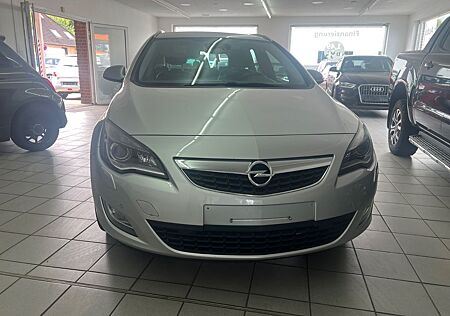 Opel Astra J Sports Tourer Innovation TÜV neu&Garanti