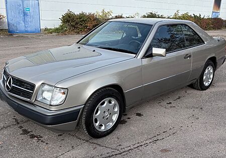 Mercedes-Benz 230 CE 124er Coupe/Automatik/Klima/Tempomat