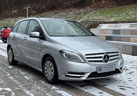 Mercedes-Benz B 180 | Becker MAP Pilot | Temp.| Xenon |