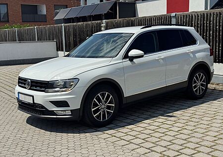 VW Tiguan Volkswagen 2.0 TDI DSG Comfortline