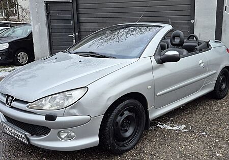 Peugeot 206 Cabriolet CC Platinum Vollleder