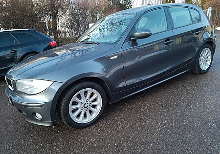 BMW 118i 1 Limousine STEUERKETTENSATZ TÜV/AU NEU