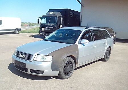 Audi A6 Avant 2.5 TDI quattro