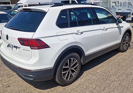 VW Tiguan Volkswagen 1.4 eHybrid OPF DSG ACTIVE ACTIVE