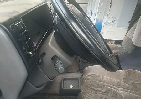 Chrysler Voyager 2.5 SE TD Desigh