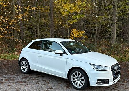 Audi A1 1.0 TFSI ultra 60kW - TÜV neu