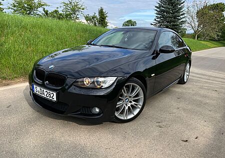 BMW 320i Coupé M-Paket*TüvNeu*ServiceNeu*Navi*Xenon*