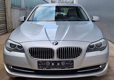 BMW 525d Luxus line Scheckheft
