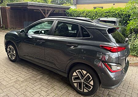 Hyundai Kona Elektro ELEKTRO 150kW Select-Paket -