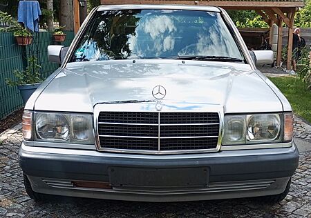 Mercedes-Benz 190