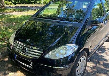 Mercedes-Benz 200