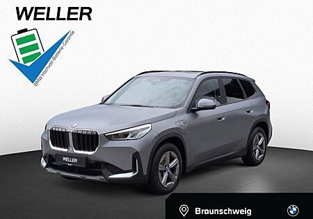BMW X1 xDr30e FROZEN Pano AktivSitze H/K Kam AHK