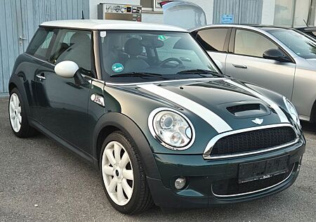 Mini Cooper S 1.Hand/Chili Paket/Leder/Xenon/