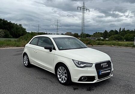 Audi A1 1.6 TDI Attraction Attraction