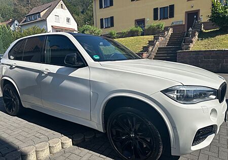 BMW X5 M50 M50d -