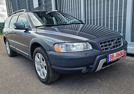Volvo XC 70 XC70 2.4 D 4x4/TÜV 12.26/AUTOMATIK/LEDER/AHK