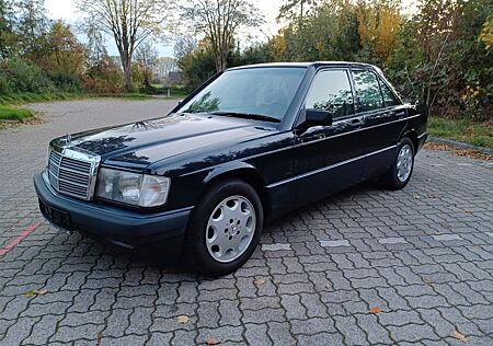 Mercedes-Benz 190 E 1.8 Automatik Inspektion und TÜV neu