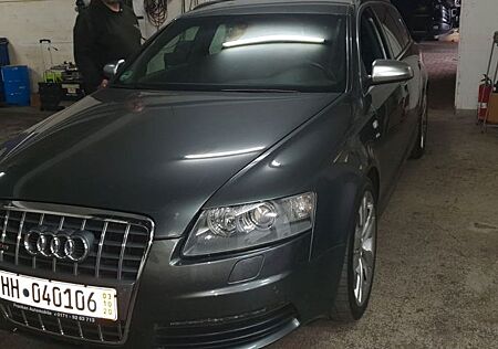 Audi S6 5.2 tiptronic quattro Avant -
