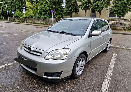 Toyota Corolla 1.6 Sol Sol mit Standheizung