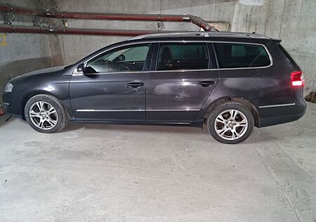 VW Passat Variant Volkswagen 2.0 TDI DPF Comfortline Varia...