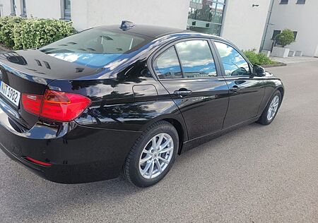 BMW 320d PDC Navi