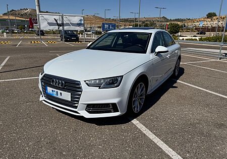 Audi A4 2.0 TDI S tronic S-Line Sport