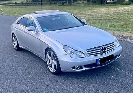 Mercedes-Benz CLS 320 CDI 7G Tronic Navi Schiebedach