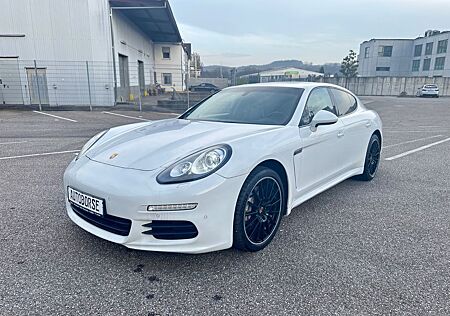 Porsche Panamera PANAMER 3.0 Diesel.FACELIFT Bi XENON.NAVi.SHZ