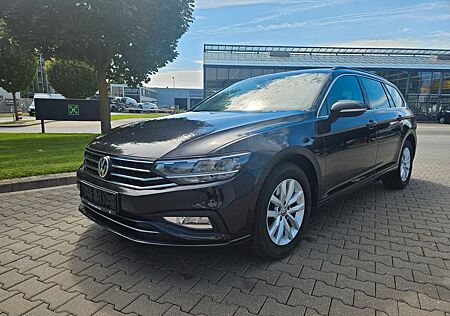 VW Passat Variant Volkswagen Business