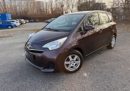Toyota Verso-S / TÜV bis 02.2027 Bitte lesen!