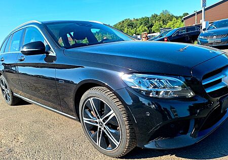 Mercedes-Benz C 300 de*Navi*LED*Teil-Leder*SHZ*Cam-PDC*AHK
