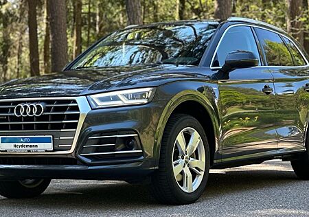 Audi Q5 quattro sport Panorama S Line