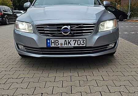 Volvo V70 T5 Momentum Geartronic Momentum